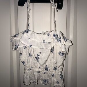 American Eagle blue floral crop top